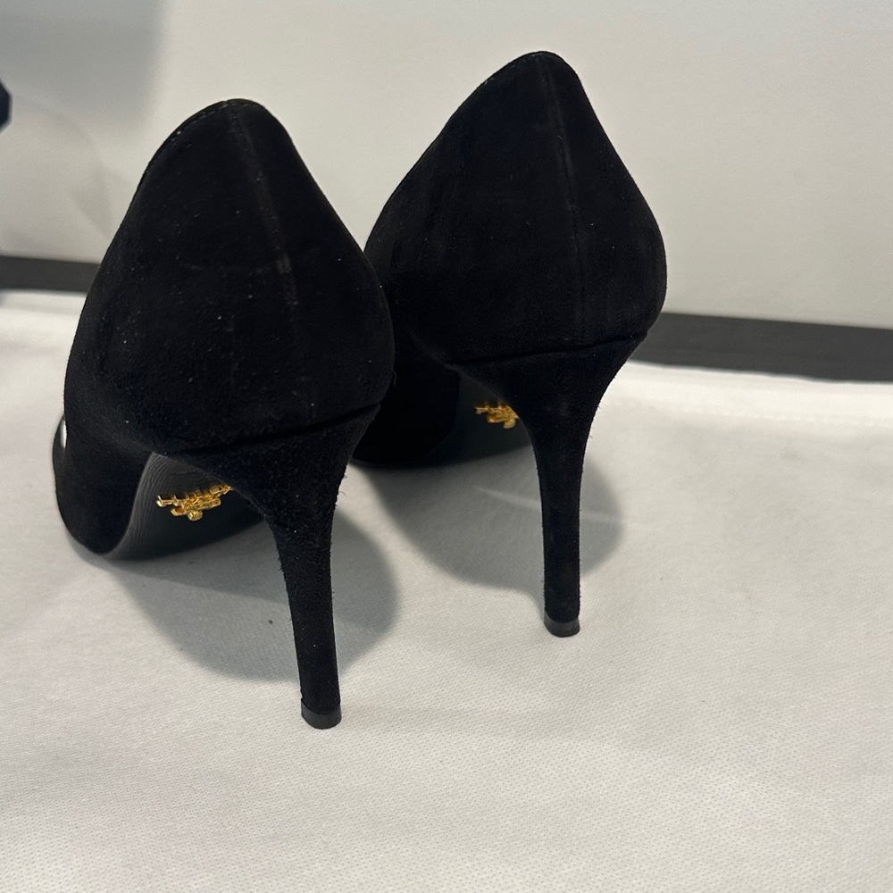 Prada Suede Leather Black Pointed Toe Heels Pump 38 - Picture 6 of 10